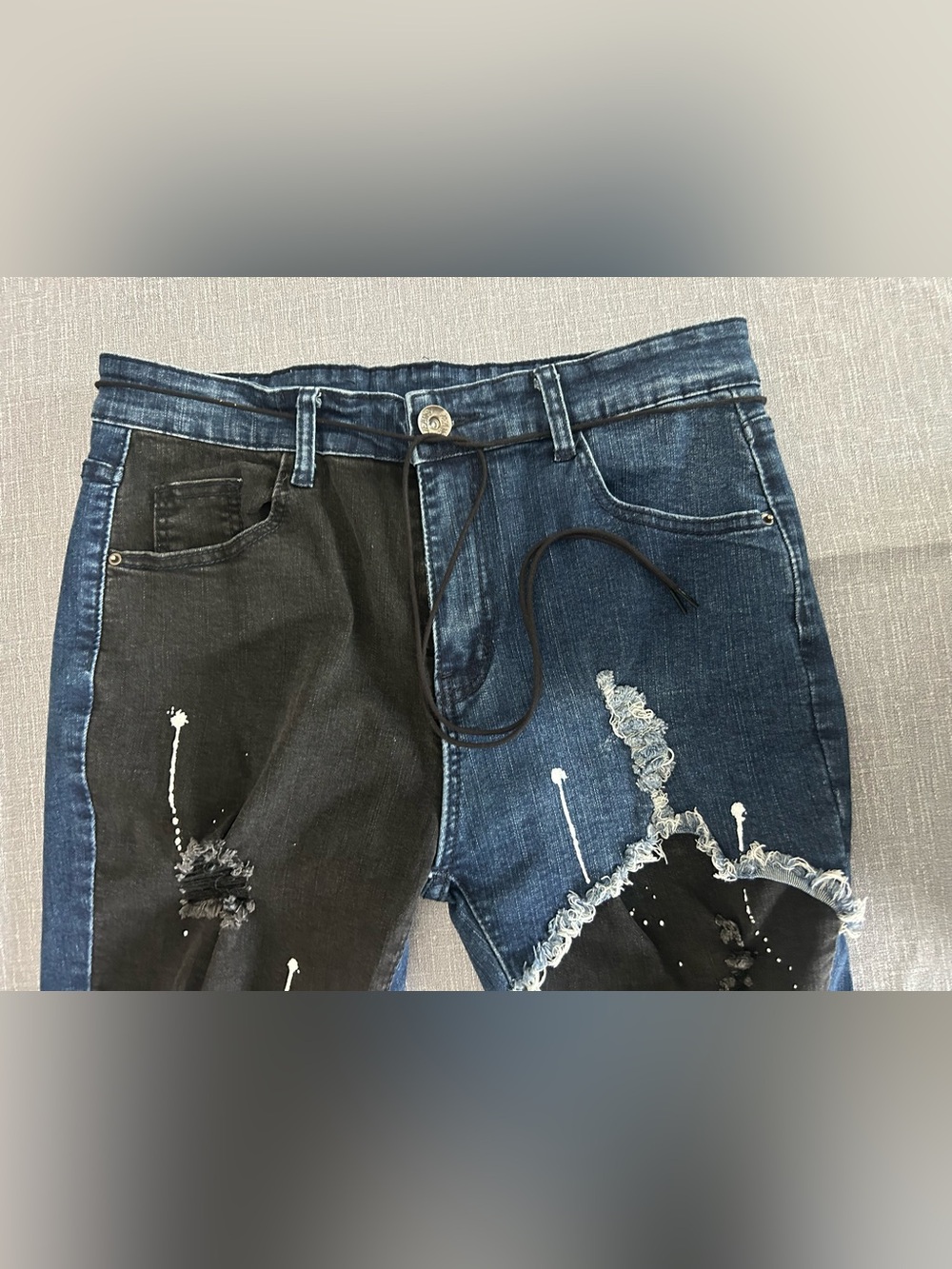 ROMWE Two-Tone Blue Black Distressed Skinny Jeans Paint Splatter Edgy Streetwear - Picture 3 of 7
